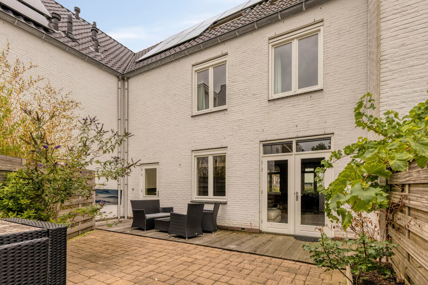 Tussenwoning te koop: Landlust 12, Hoofddorp