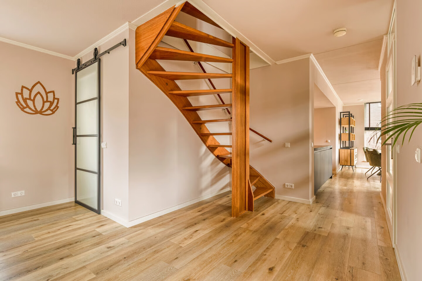 Tussenwoning te koop: Landlust 12, Hoofddorp