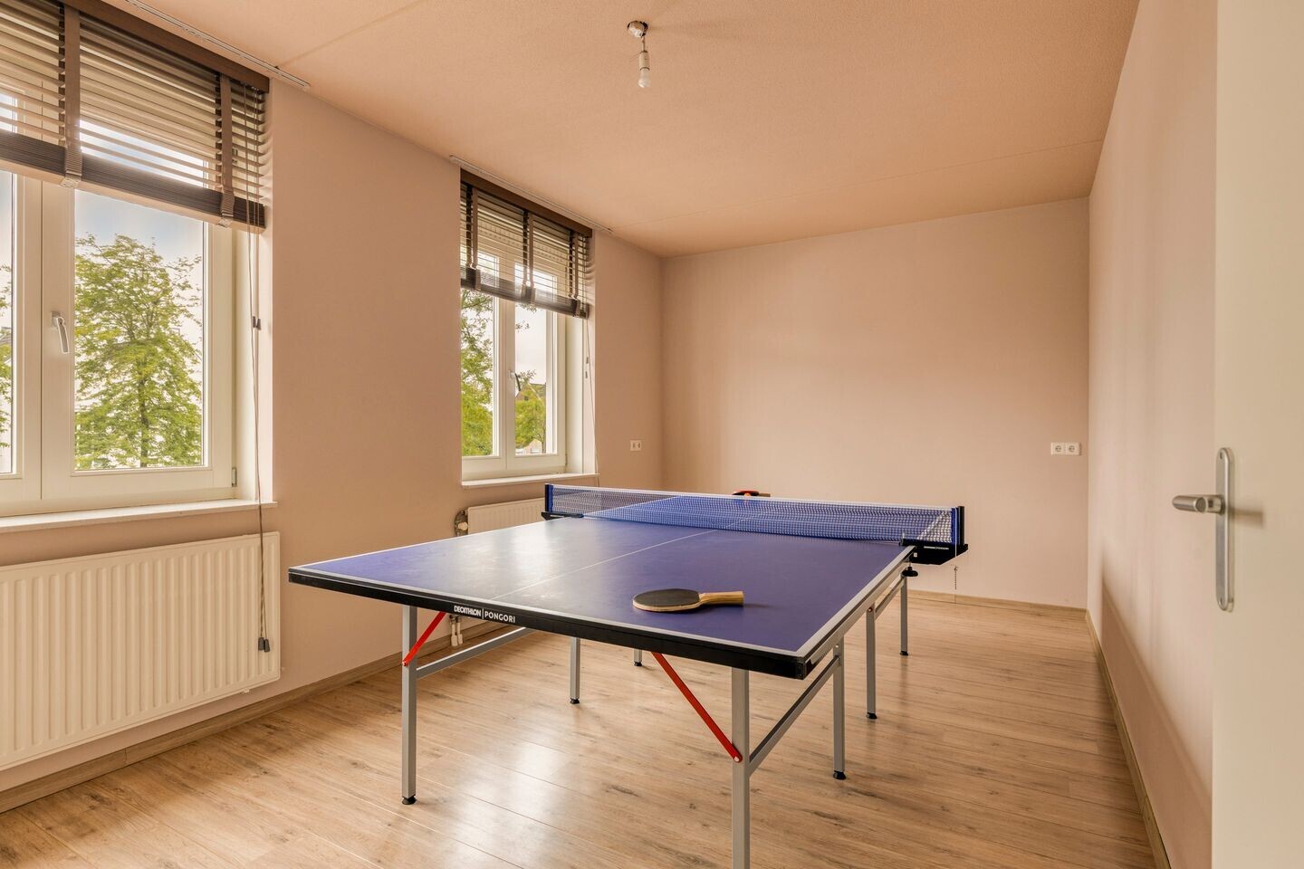 Tussenwoning te koop: Landlust 12, Hoofddorp