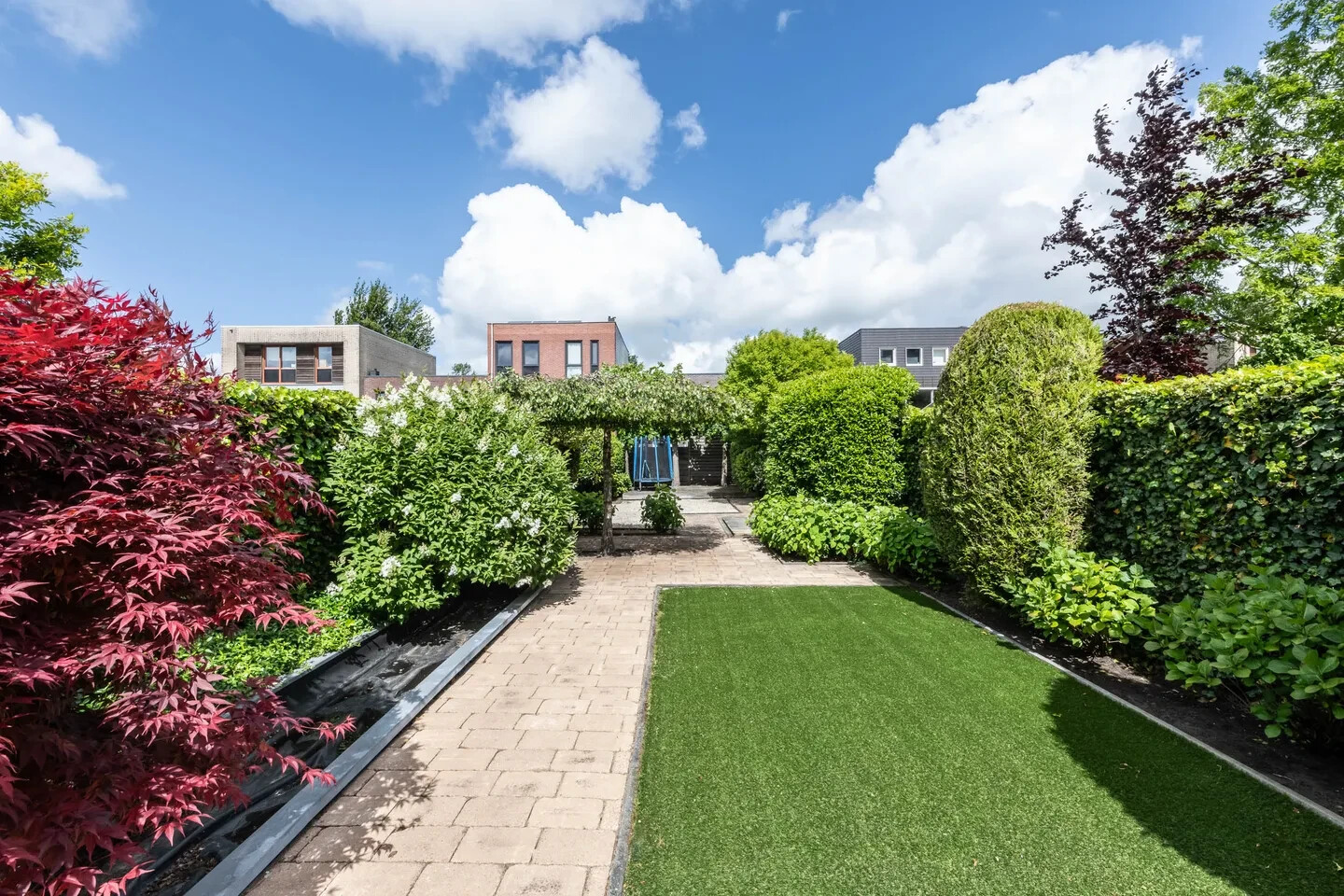 Tussenwoning te koop: Oosterschelde 11, Hoofddorp