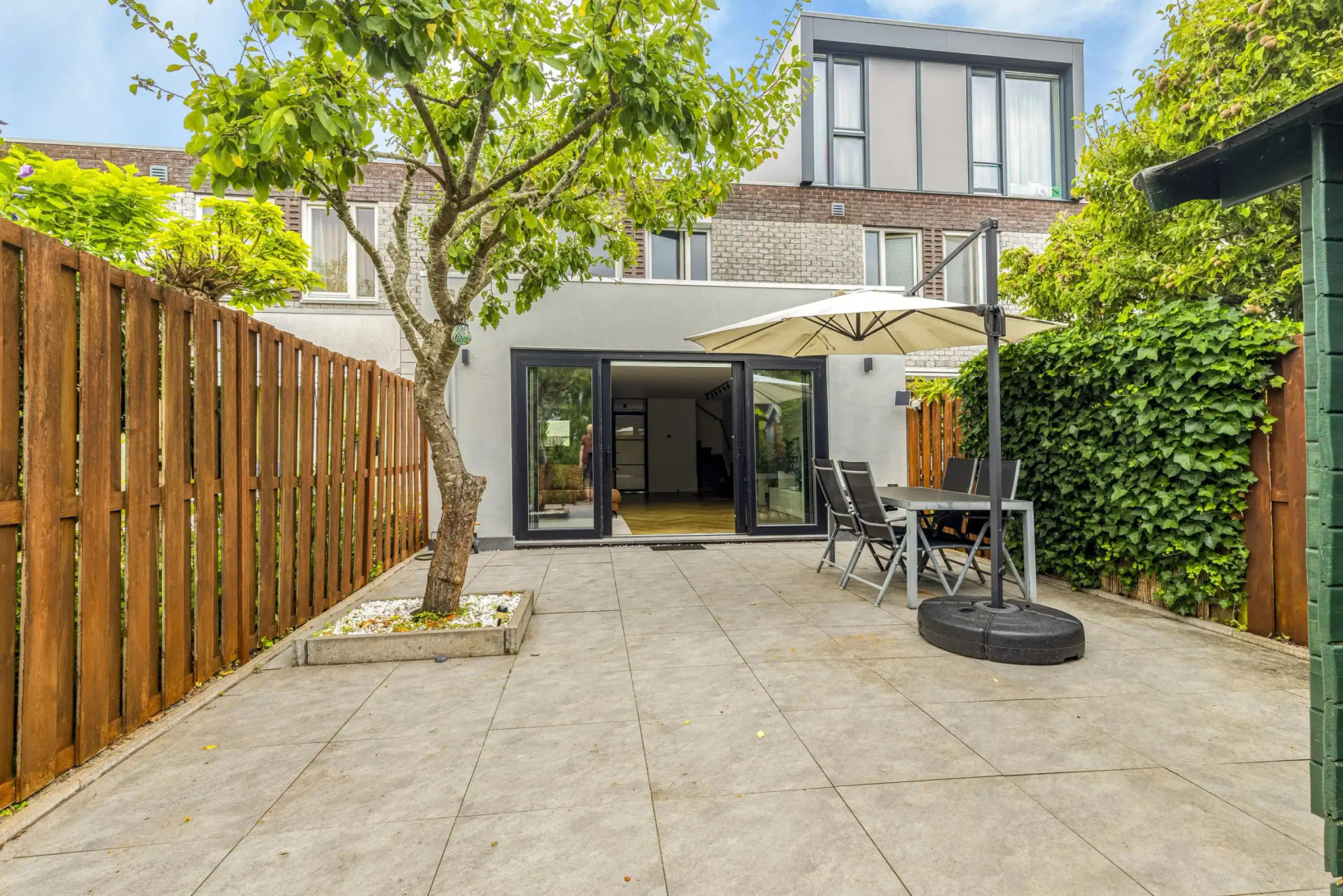 Tussenwoning te koop: Noorddijk 61, Hoofddorp