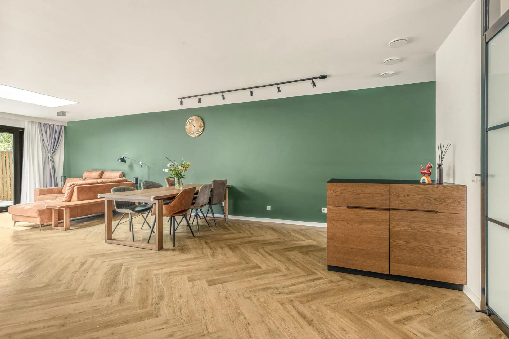 Tussenwoning te koop: Noorddijk 61, Hoofddorp