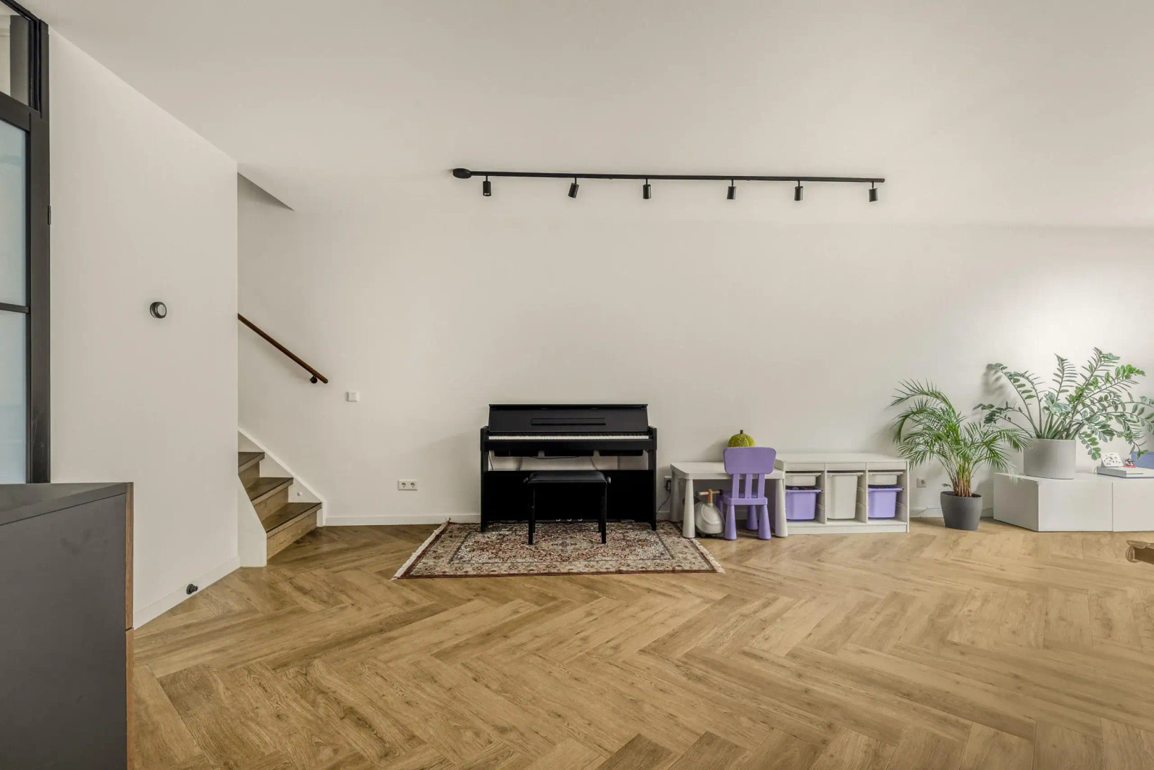 Tussenwoning te koop: Noorddijk 61, Hoofddorp