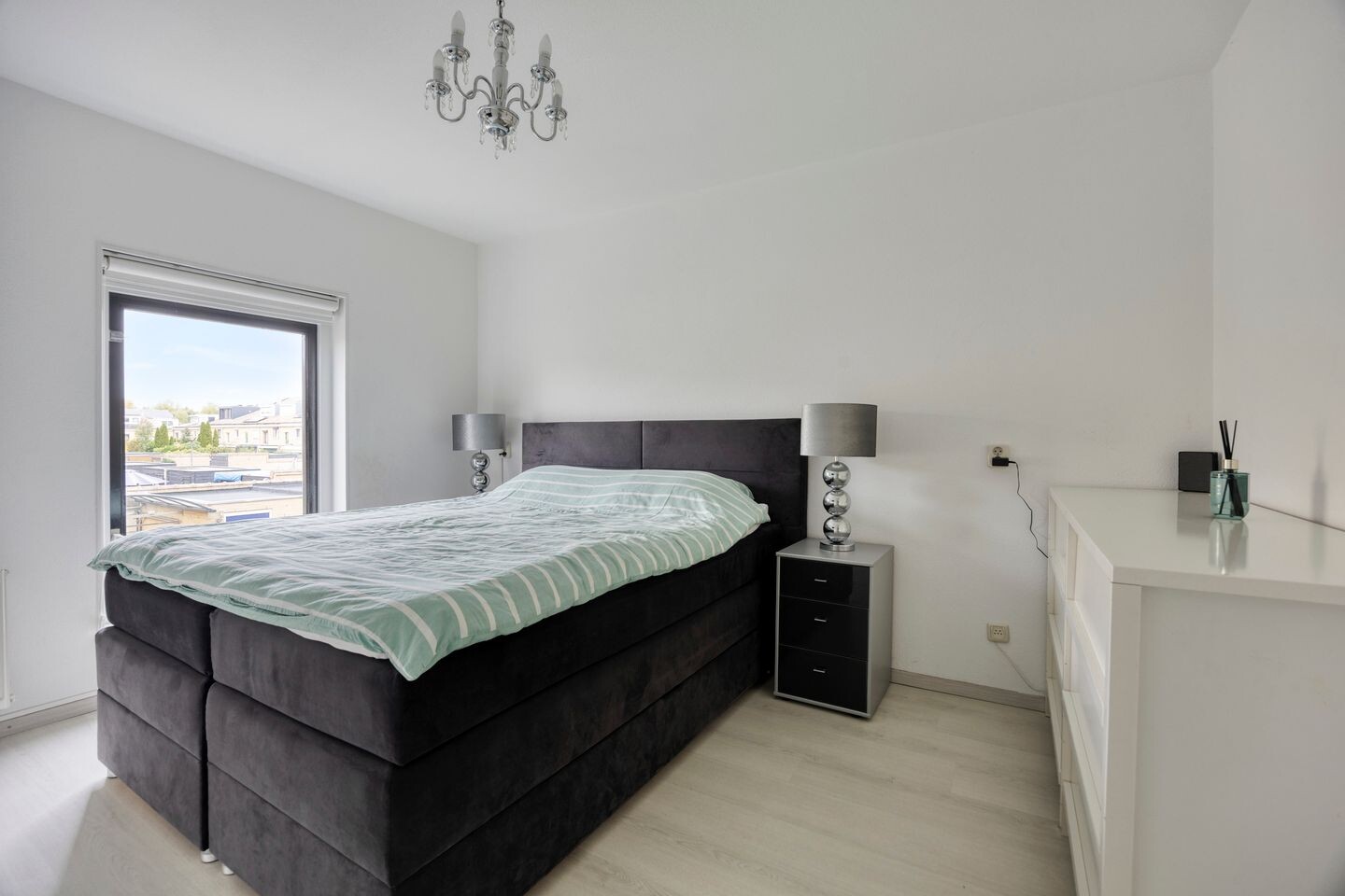 Tussenwoning te koop: Het Oerd 85, Hoofddorp