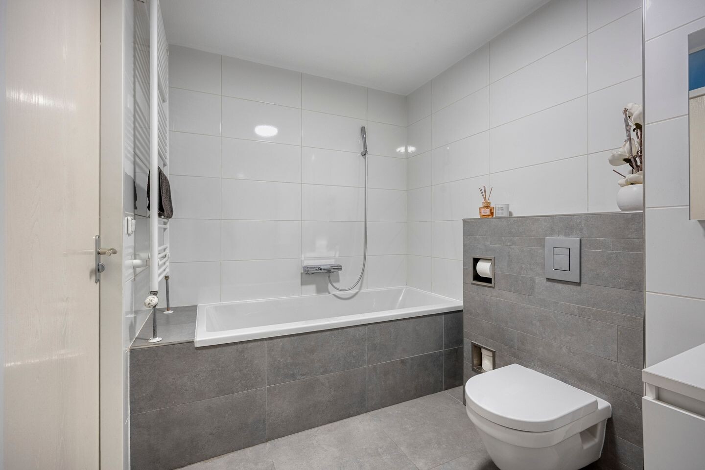 Tussenwoning te koop: Het Oerd 85, Hoofddorp