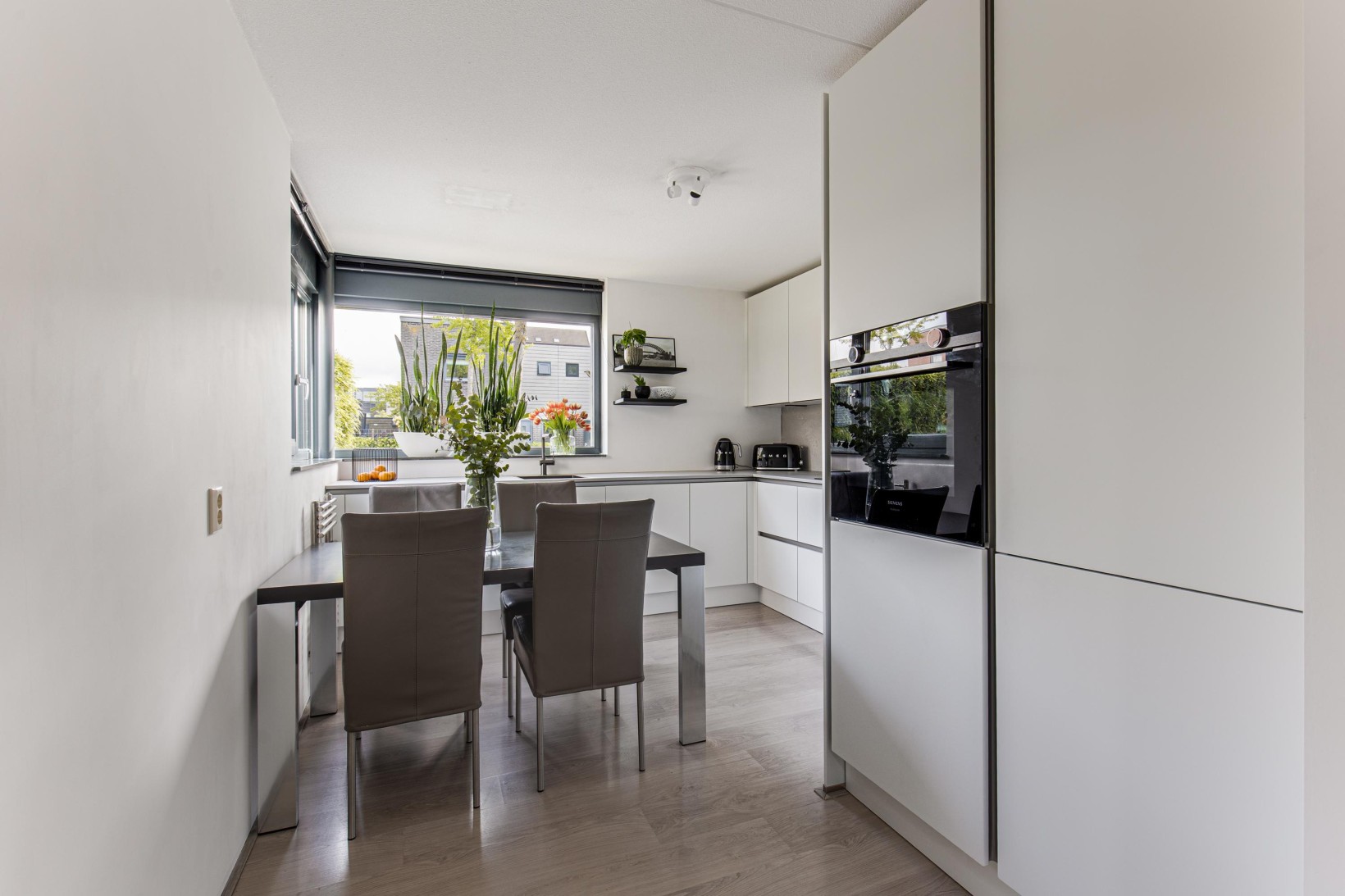 Hoekwoning te koop: Zuidertoren 11, Hoofddorp