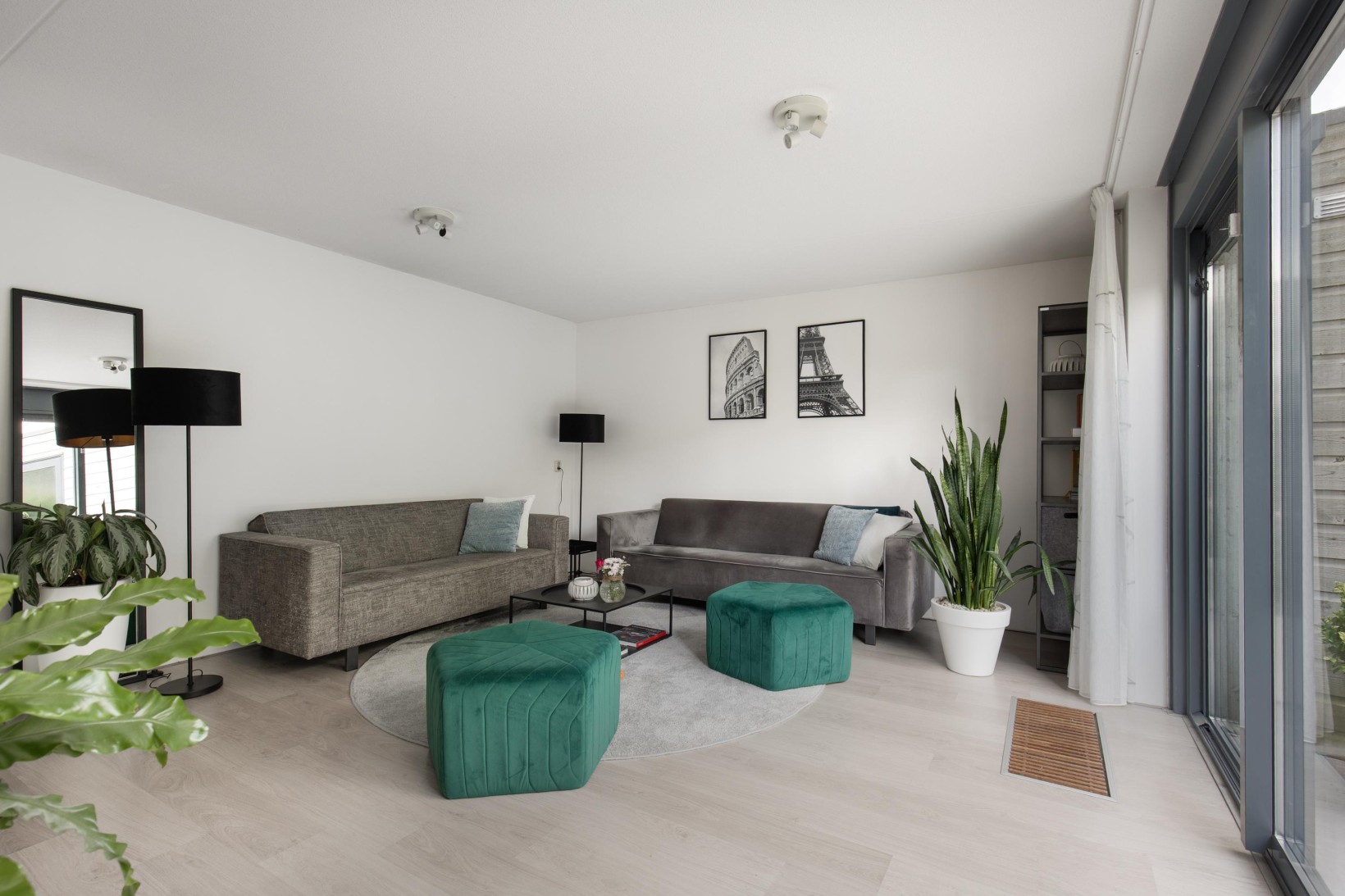 Hoekwoning te koop: Zuidertoren 11, Hoofddorp