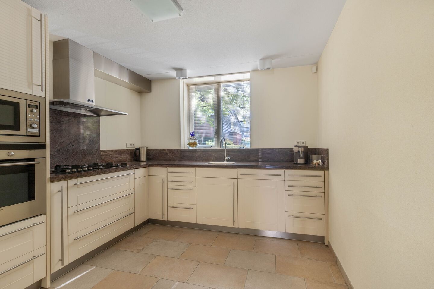 Tussenwoning te koop: Balg 49, Hoofddorp