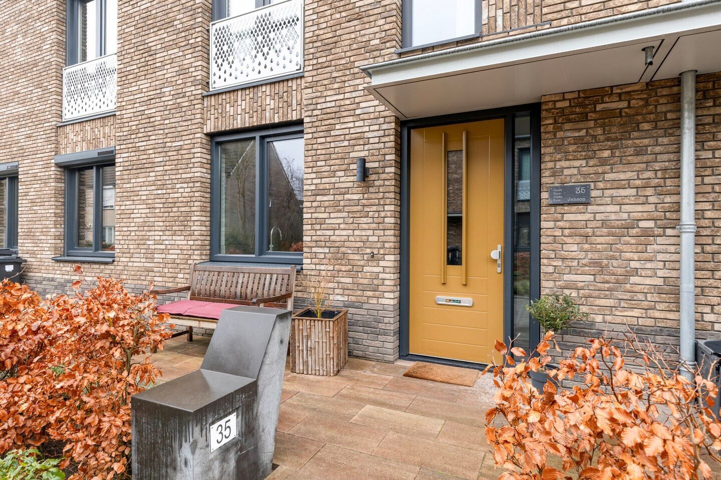 Tussenwoning te koop: Assumburg 35, Hoofddorp