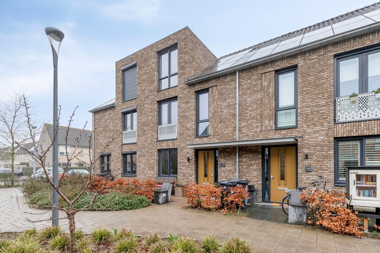 Tussenwoning te koop: Assumburg 35, Hoofddorp