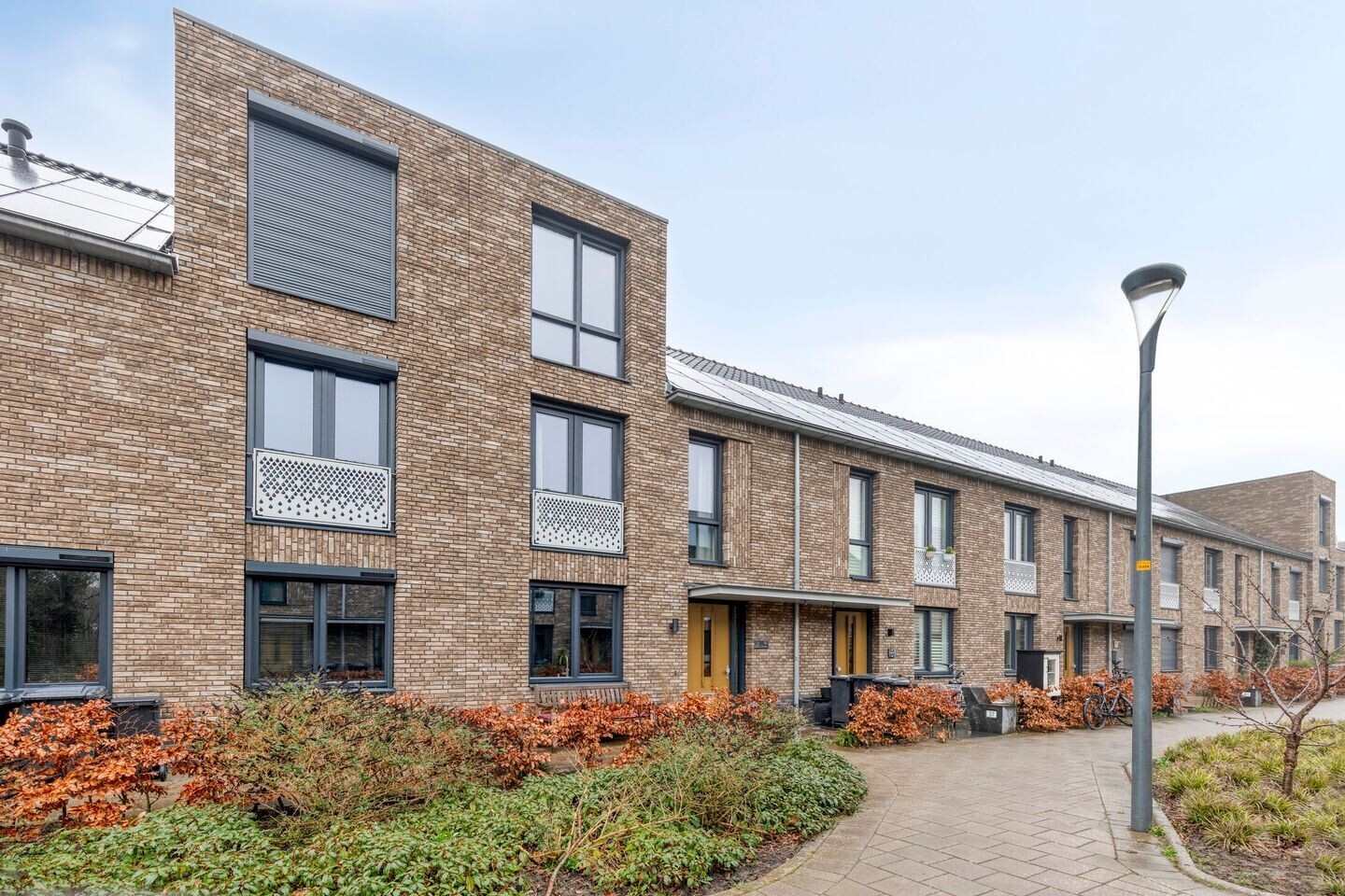 Tussenwoning te koop: Assumburg 35, Hoofddorp