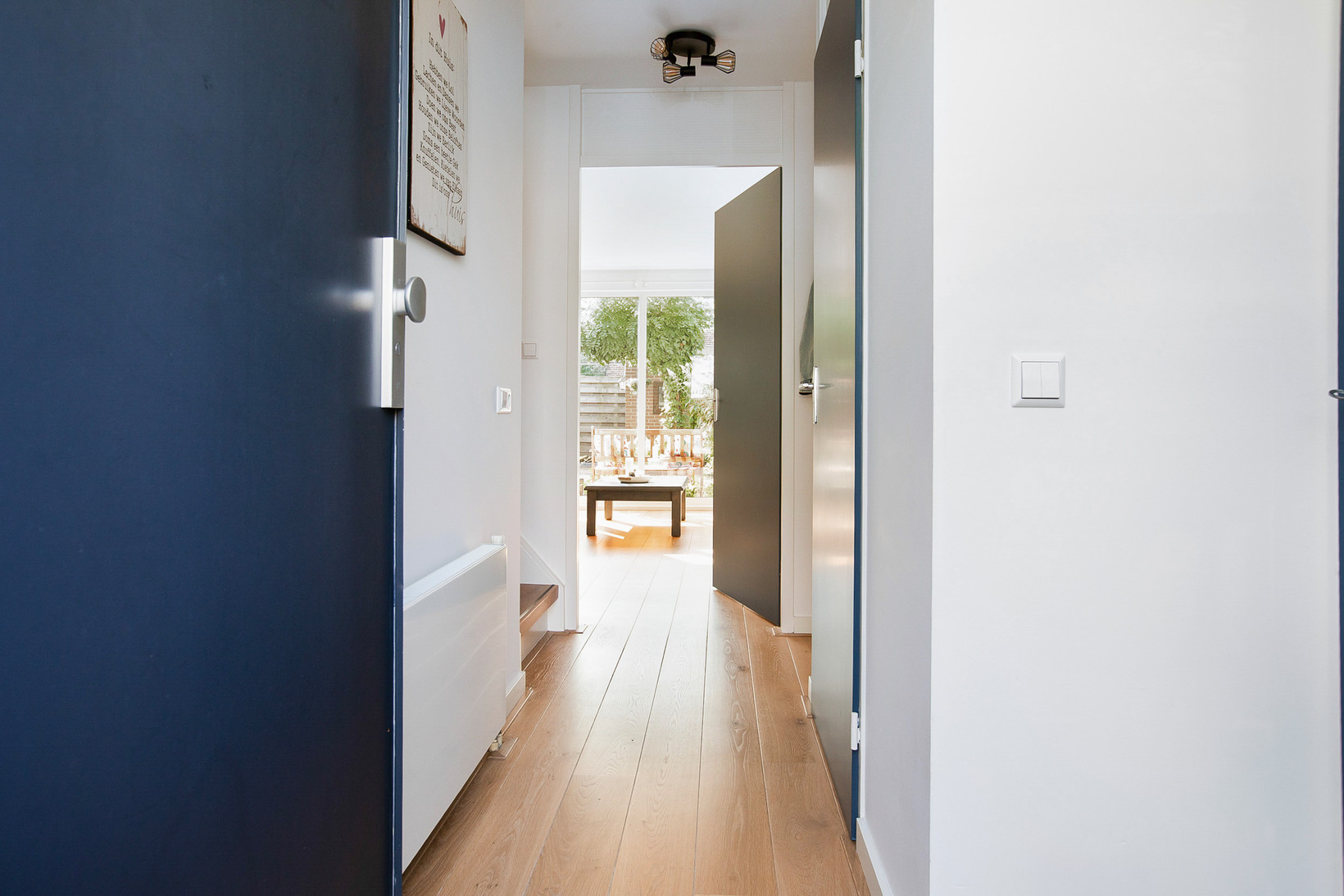 Hoekwoning te koop: Weerdenburg 26, Hoofddorp