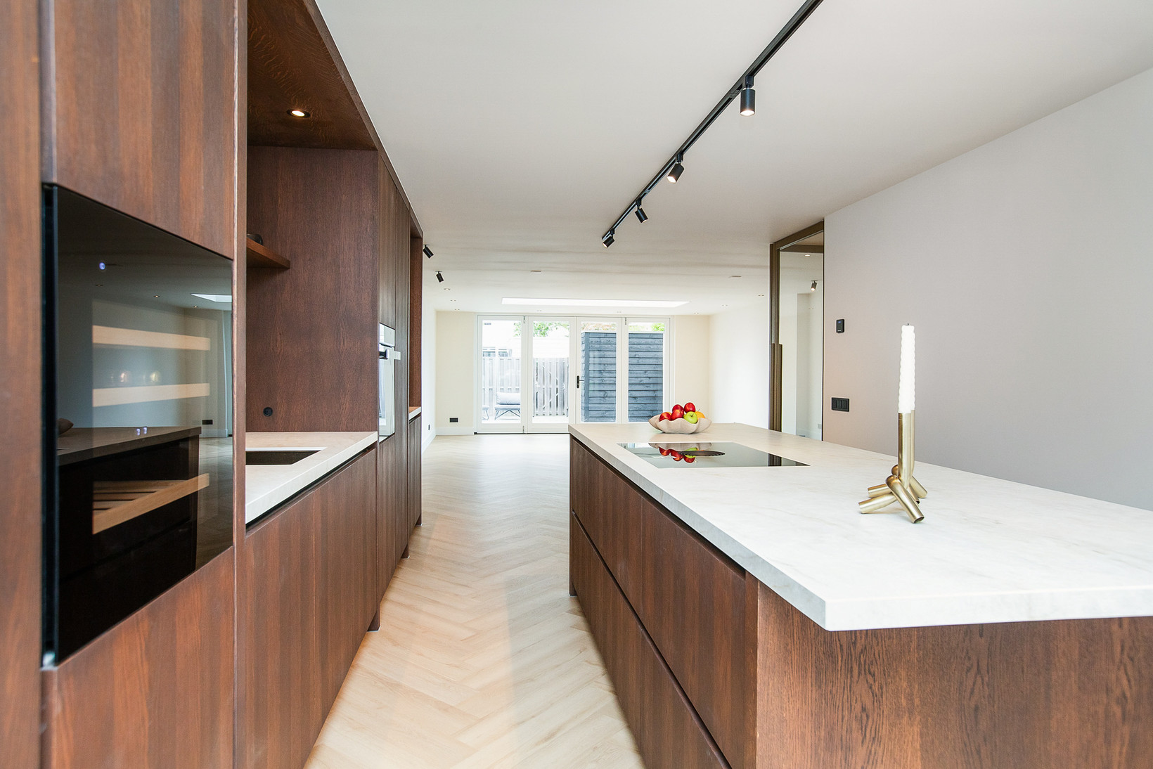 Tussenwoning te koop: Reina Prinsen Geerligsdreef 87, Hoofddorp