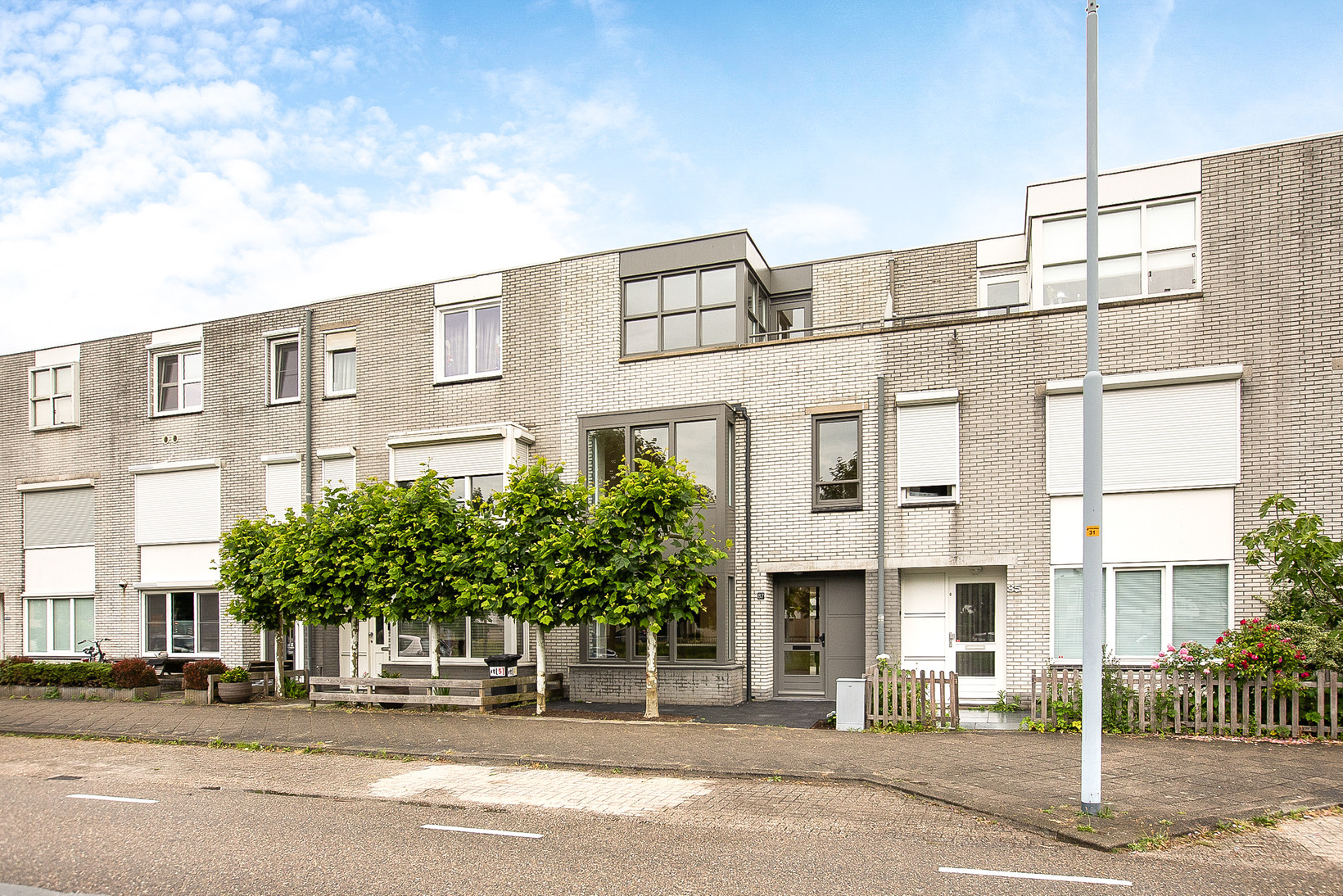Tussenwoning te koop: Reina Prinsen Geerligsdreef 87, Hoofddorp