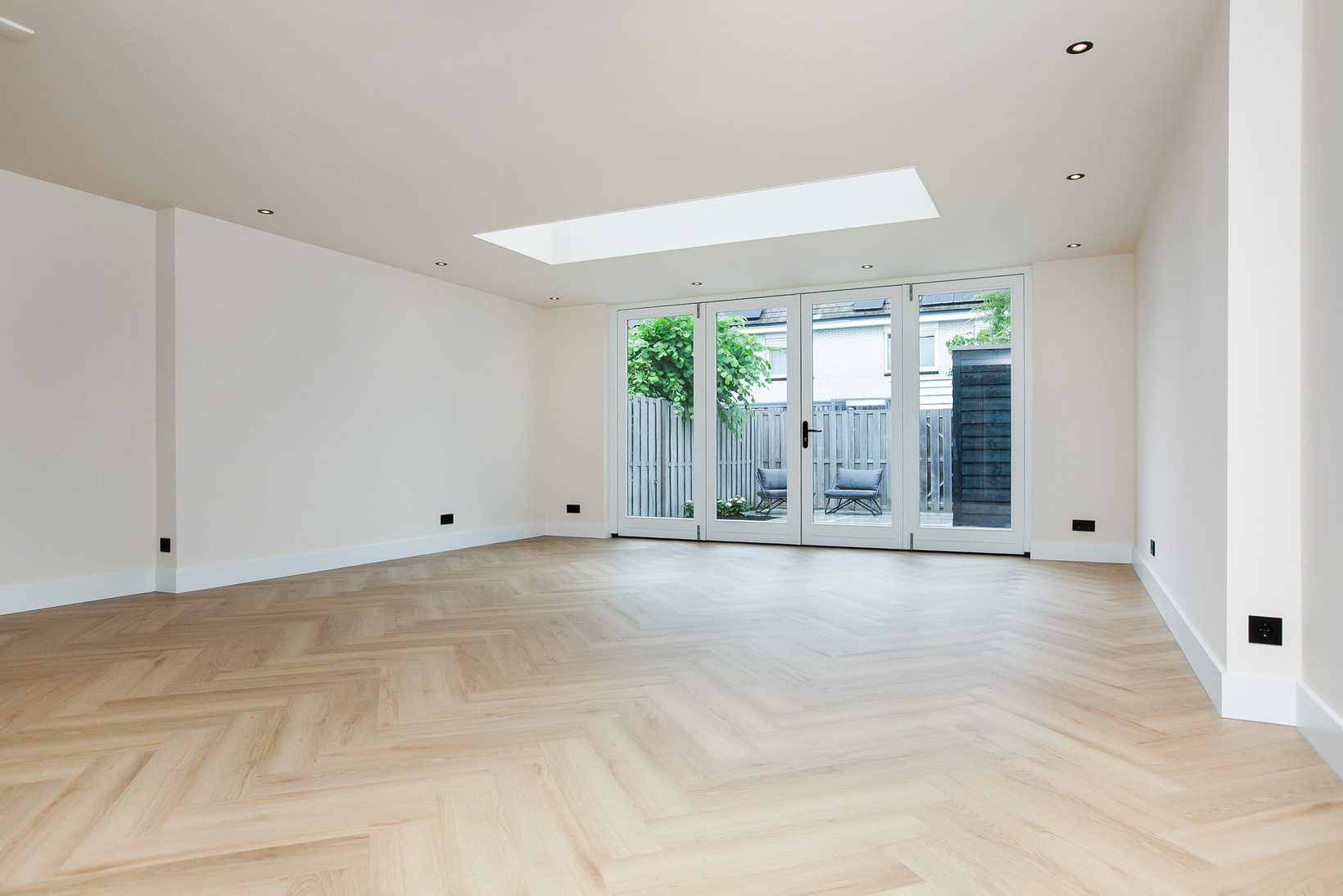 Tussenwoning te koop: Reina Prinsen Geerligsdreef 87, Hoofddorp