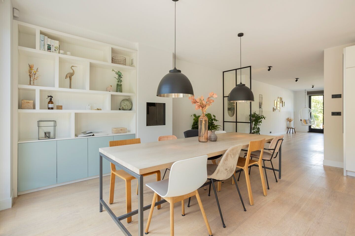 Twee-onder-één-kap te koop: Elisa van Calcarstraat 36C, Hoofddorp