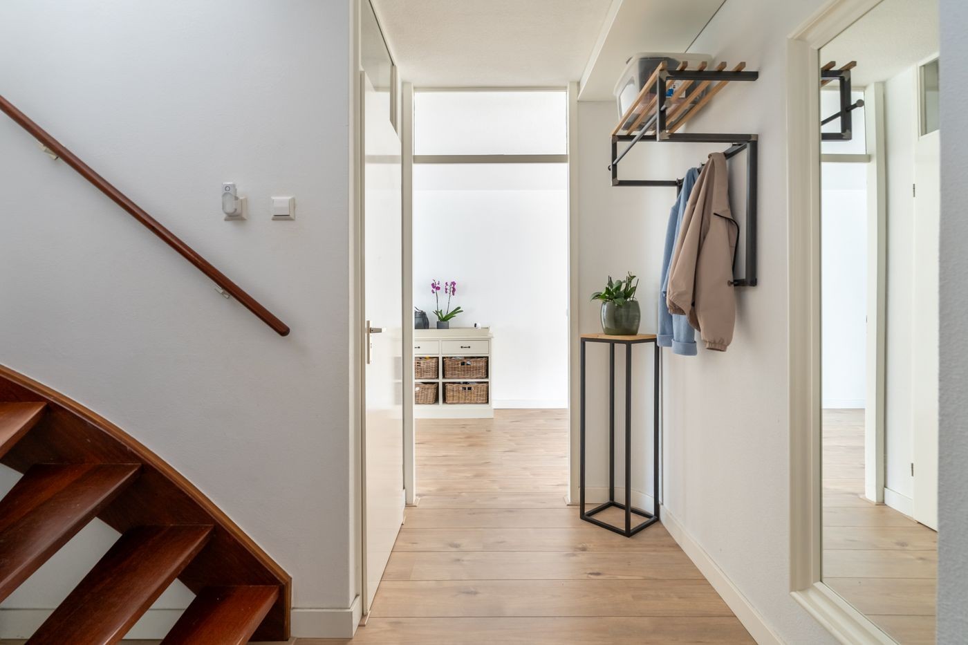 Tussenwoning te koop: Roosje Vosplantsoen 12, Hoofddorp