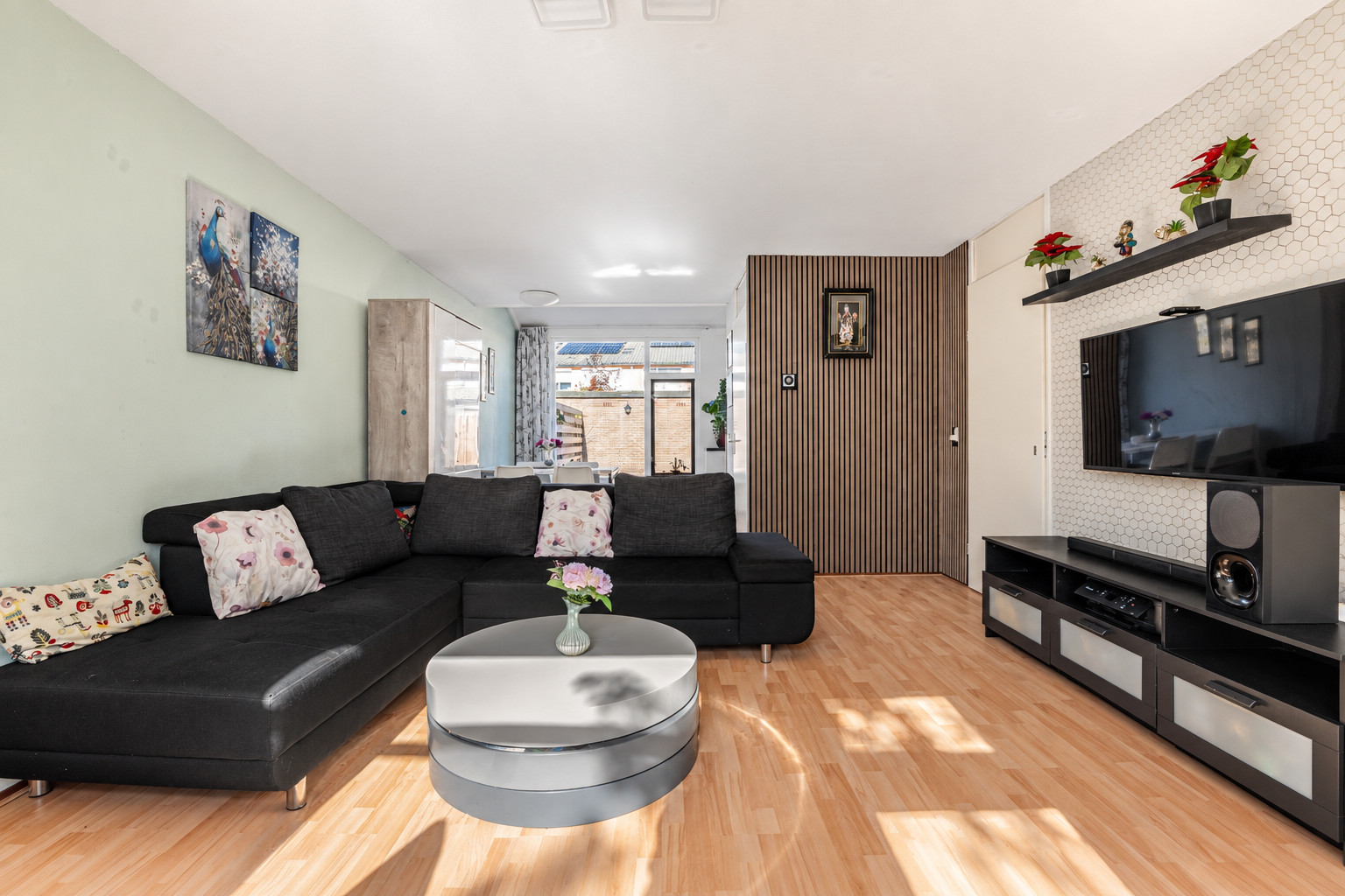 Hoekwoning te koop: Anna Reynvaanhof 13, Hoofddorp