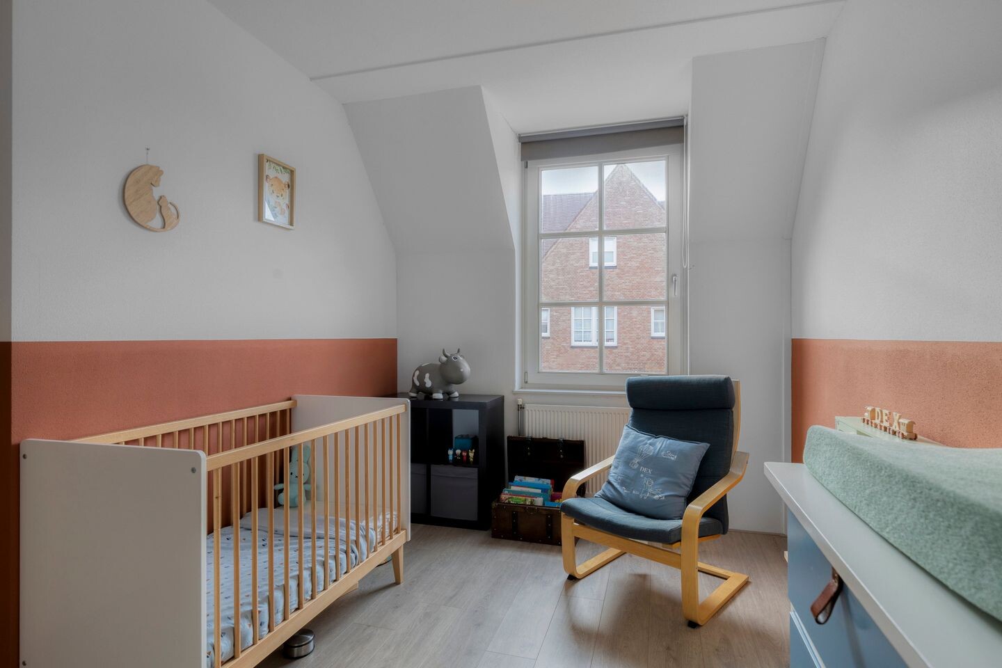 Tussenwoning te koop: Anna van Kleeflaan 13, Hoofddorp