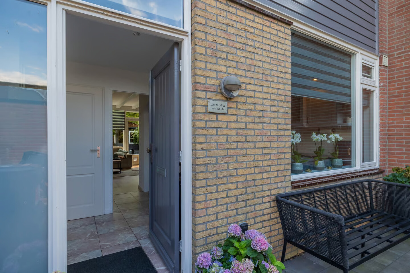 Tussenwoning te koop: Klinkenbergstraat 99, Zwaanshoek