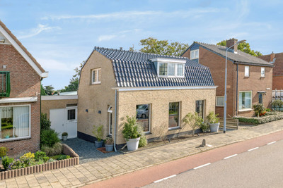 Bennebroekerdijk 18