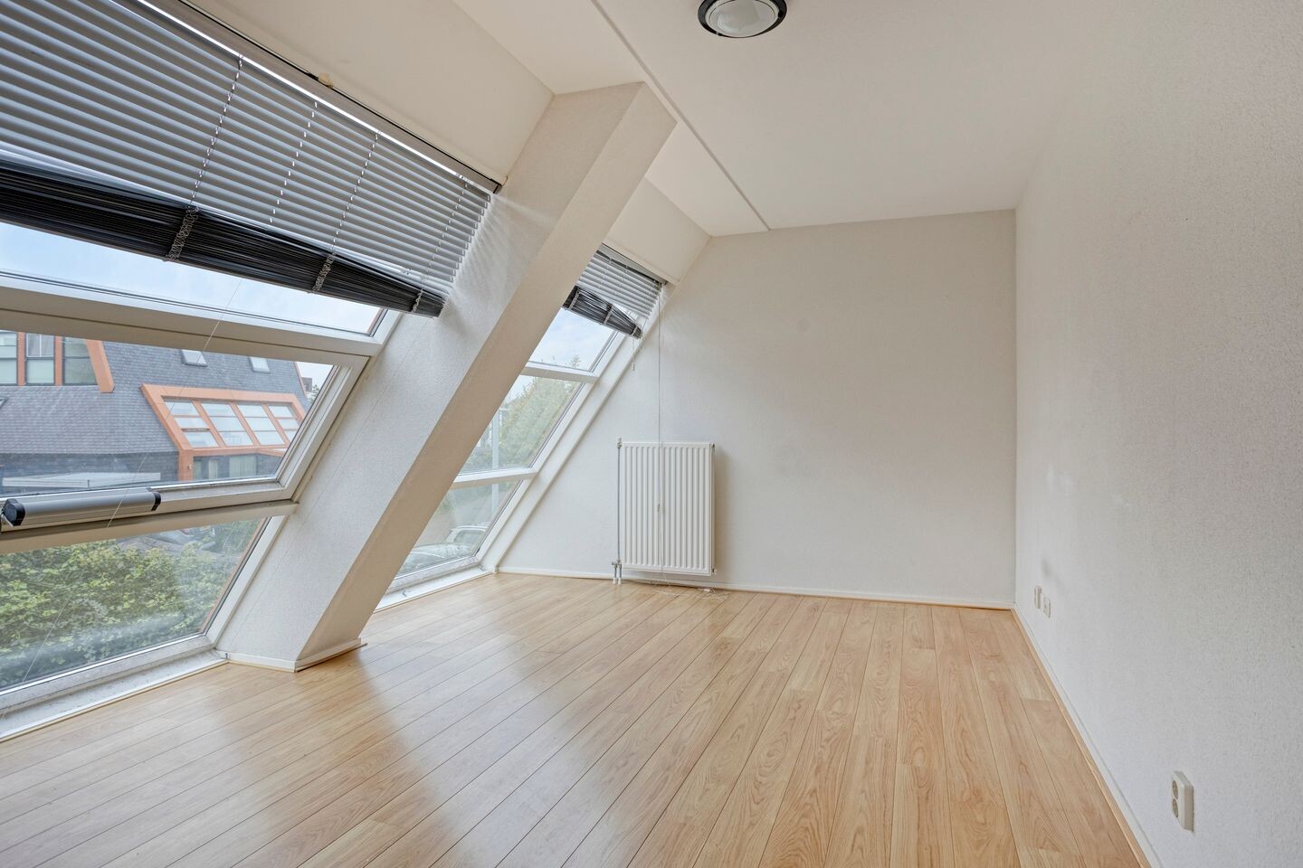 Tussenwoning te koop: Ravelijn 33, Vijfhuizen