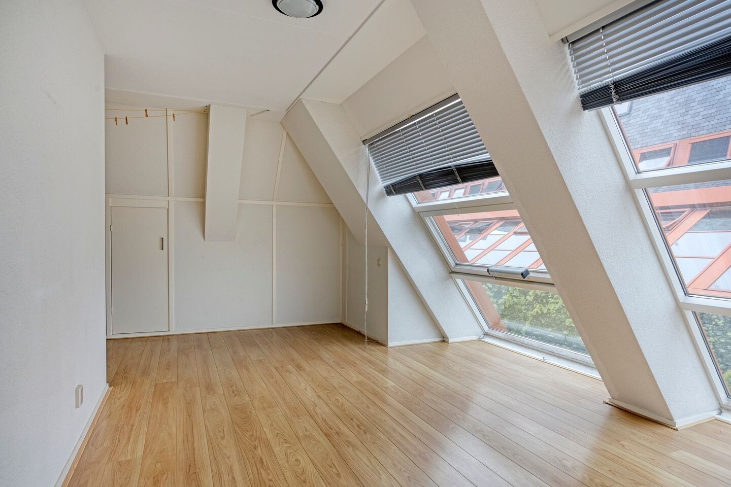 Tussenwoning te koop: Ravelijn 33, Vijfhuizen
