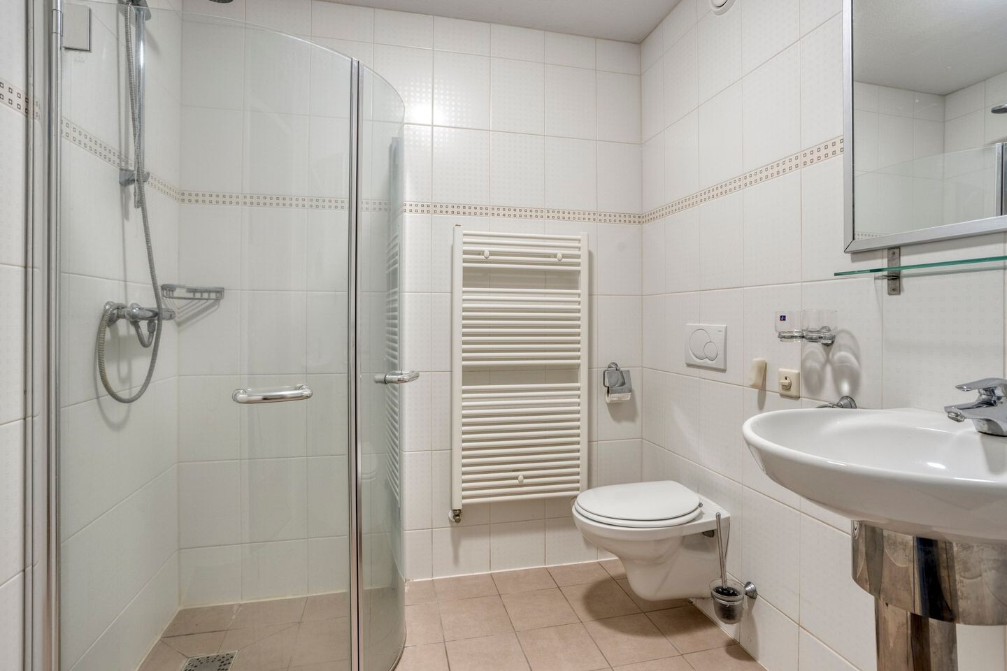 Tussenwoning te koop: Ravelijn 33, Vijfhuizen