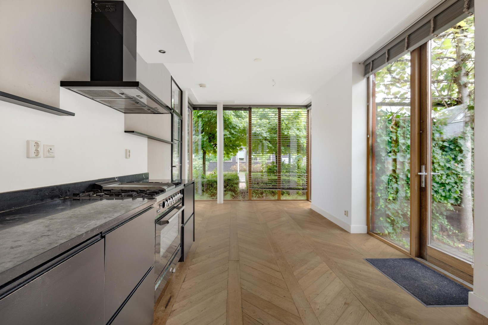 Vrijstaande woning te koop: Ravelijn 9, Vijfhuizen