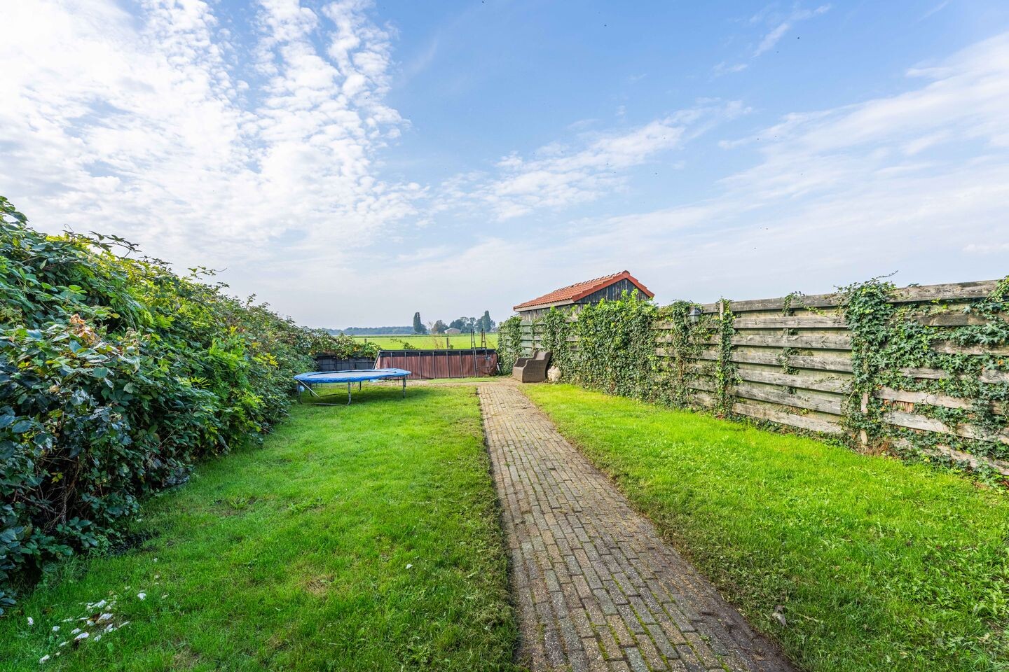 Twee-onder-één-kap te koop: Venneperweg 482, Beinsdorp