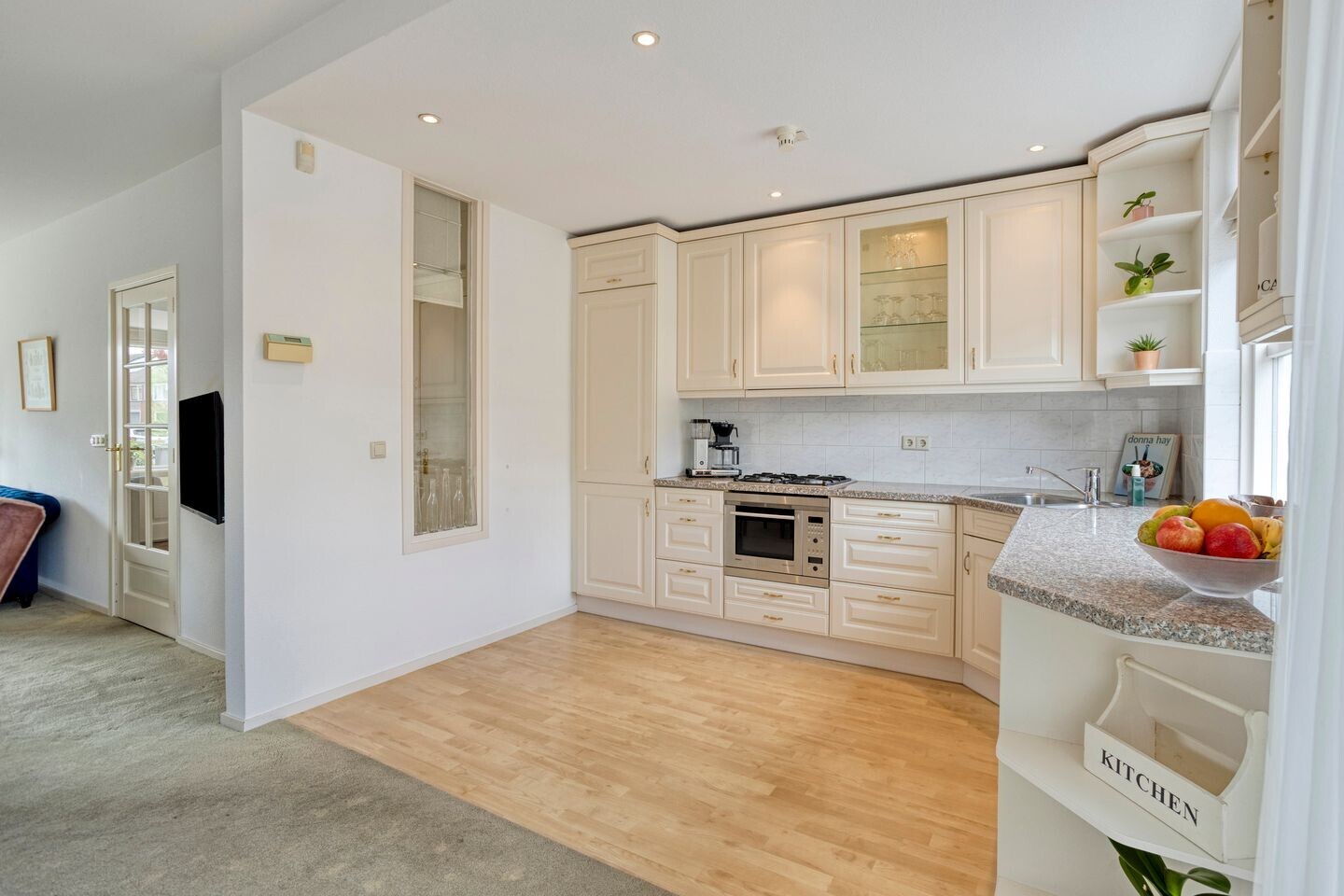 Tussenwoning te koop: Eggestraat 3, Nieuw-Vennep