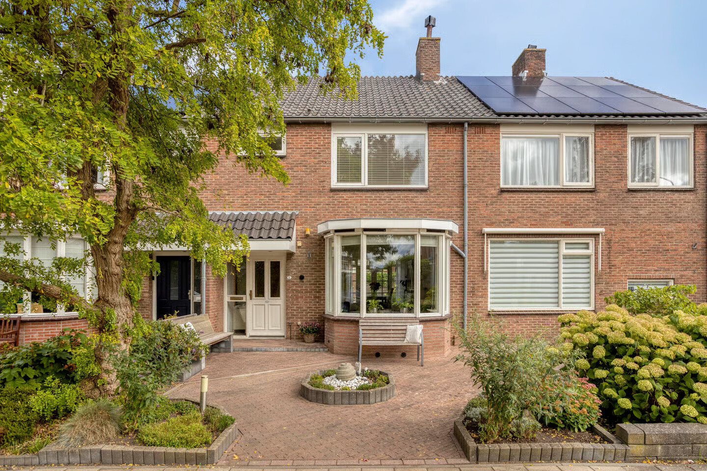 Tussenwoning te koop: Eggestraat 3, Nieuw-Vennep