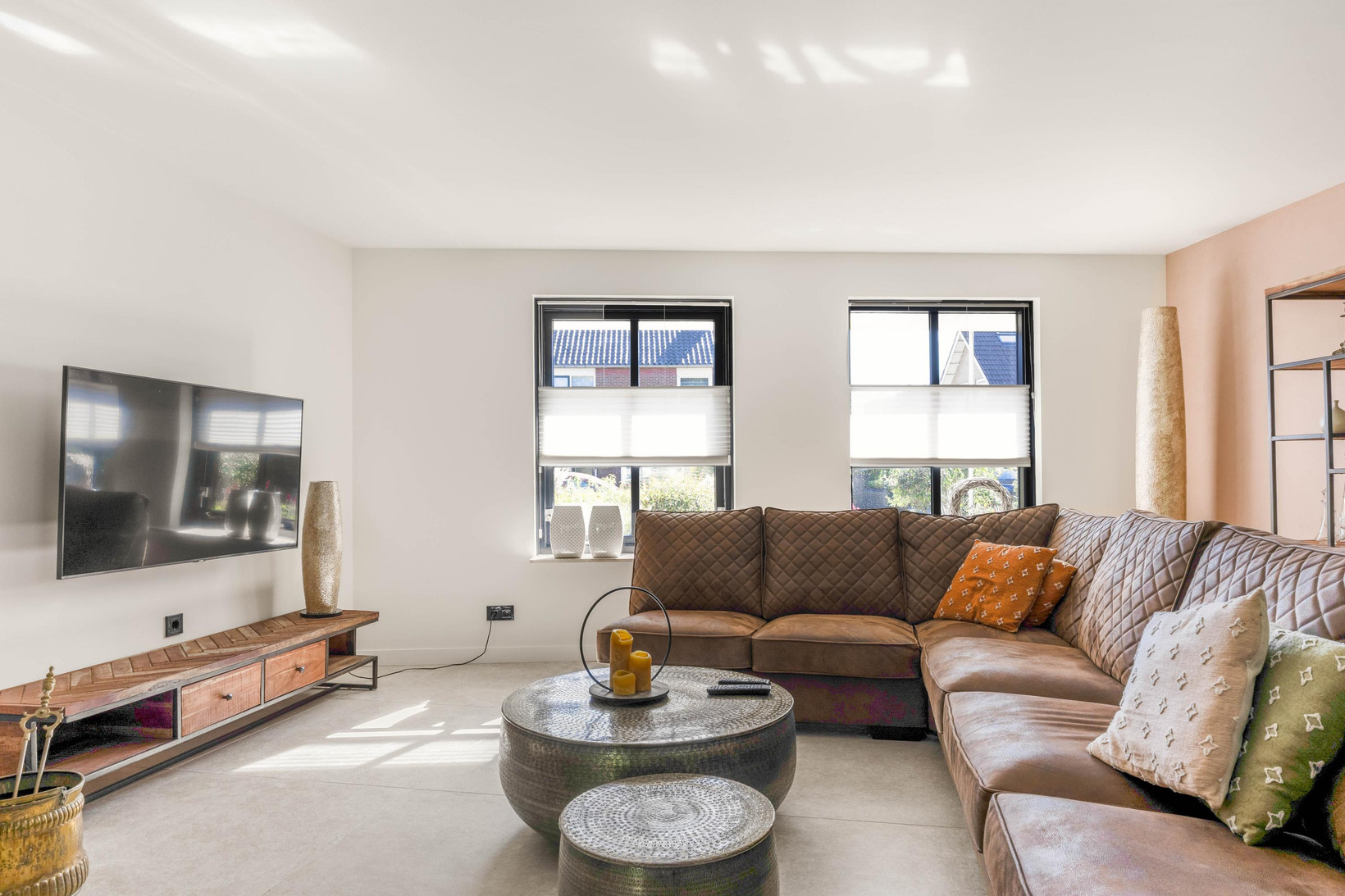 Vrijstaande woning te koop: Sportveldweg 37, Nieuw-Vennep