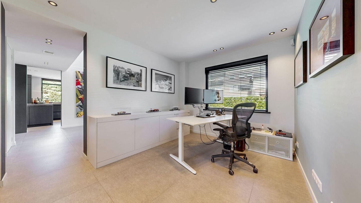 Vrijstaande woning te koop: Smedeman 1, Nieuw-Vennep