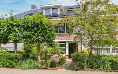 Laan van Bizet 9
