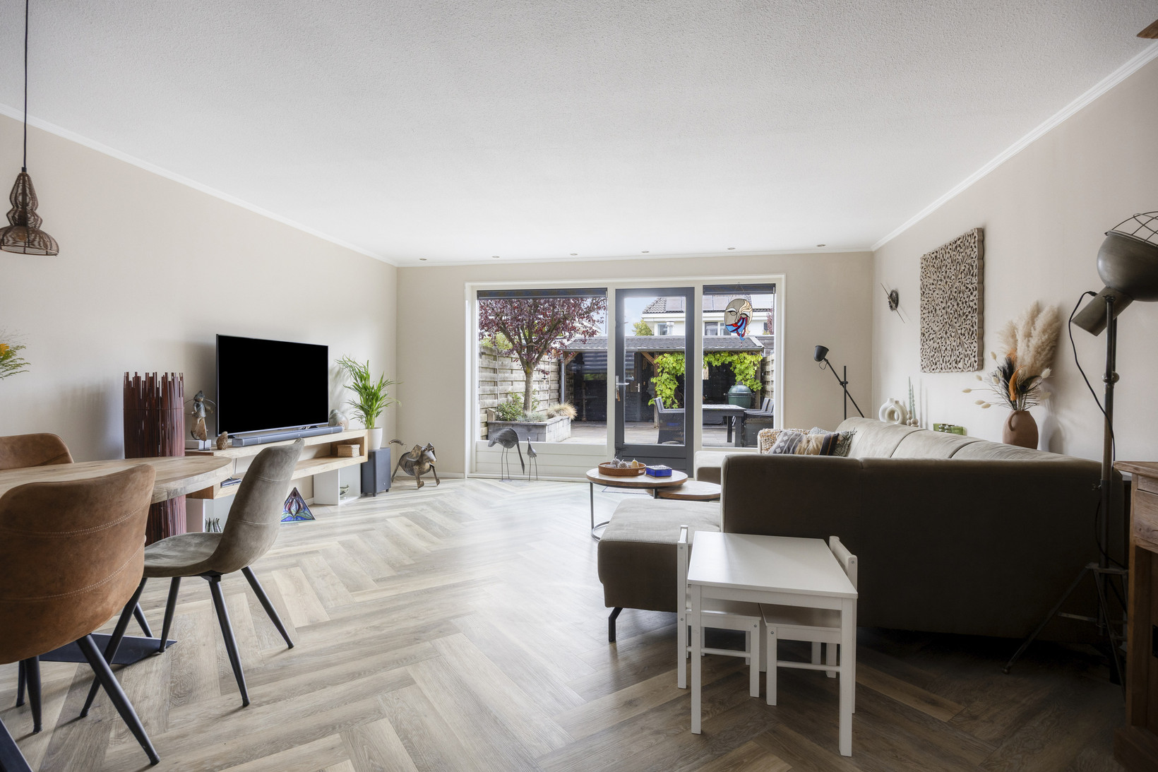 Tussenwoning te koop: Bachlaan 54, Nieuw-Vennep