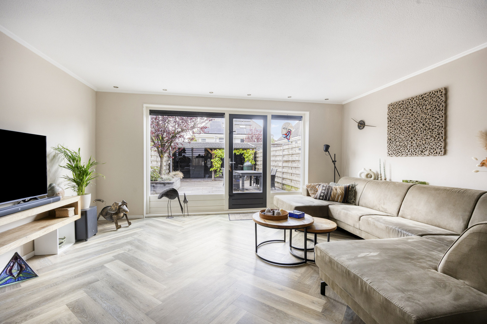 Tussenwoning te koop: Bachlaan 54, Nieuw-Vennep