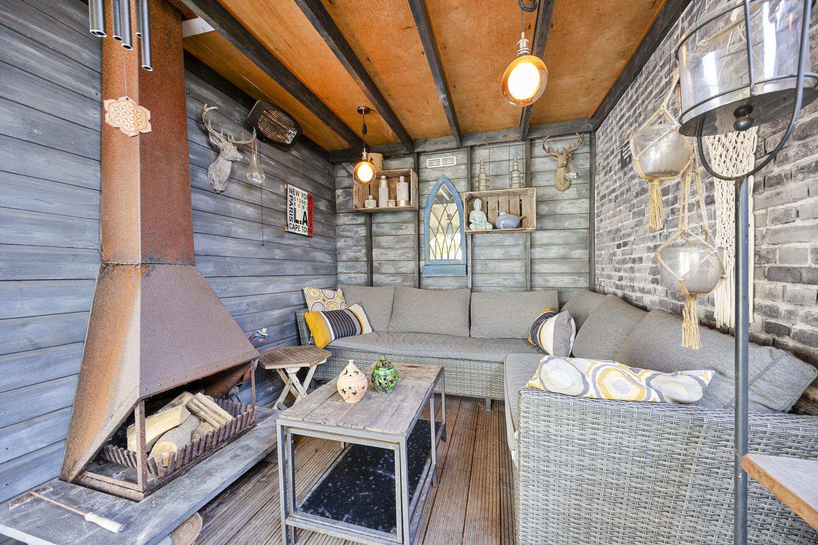Tussenwoning te koop: Bachlaan 54, Nieuw-Vennep