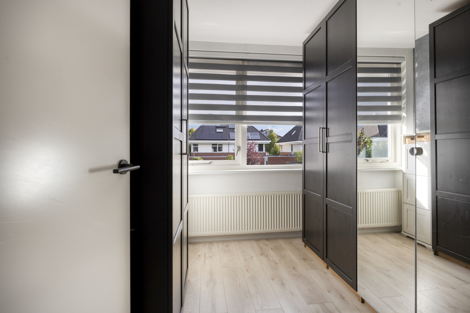Tussenwoning te koop: Bachlaan 54, Nieuw-Vennep