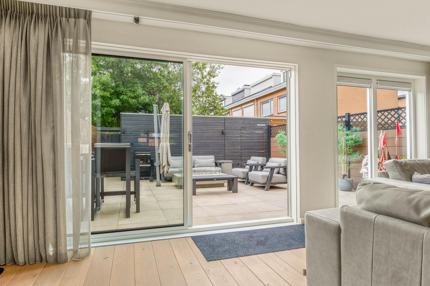 Tussenwoning te koop: Laan van Gildestein 63, Nieuw-Vennep