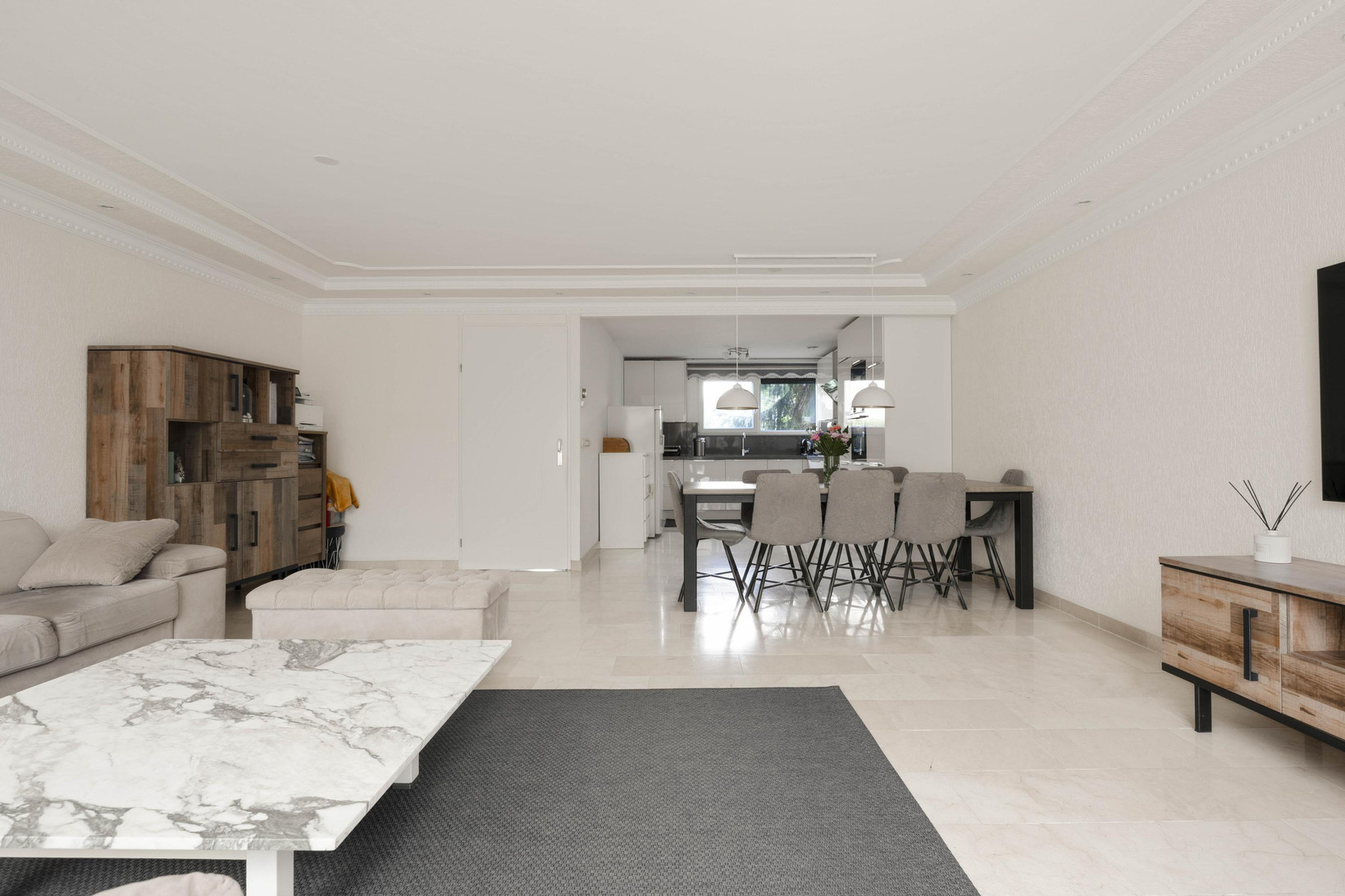 Tussenwoning te koop: Buinerveld 32, Nieuw-Vennep
