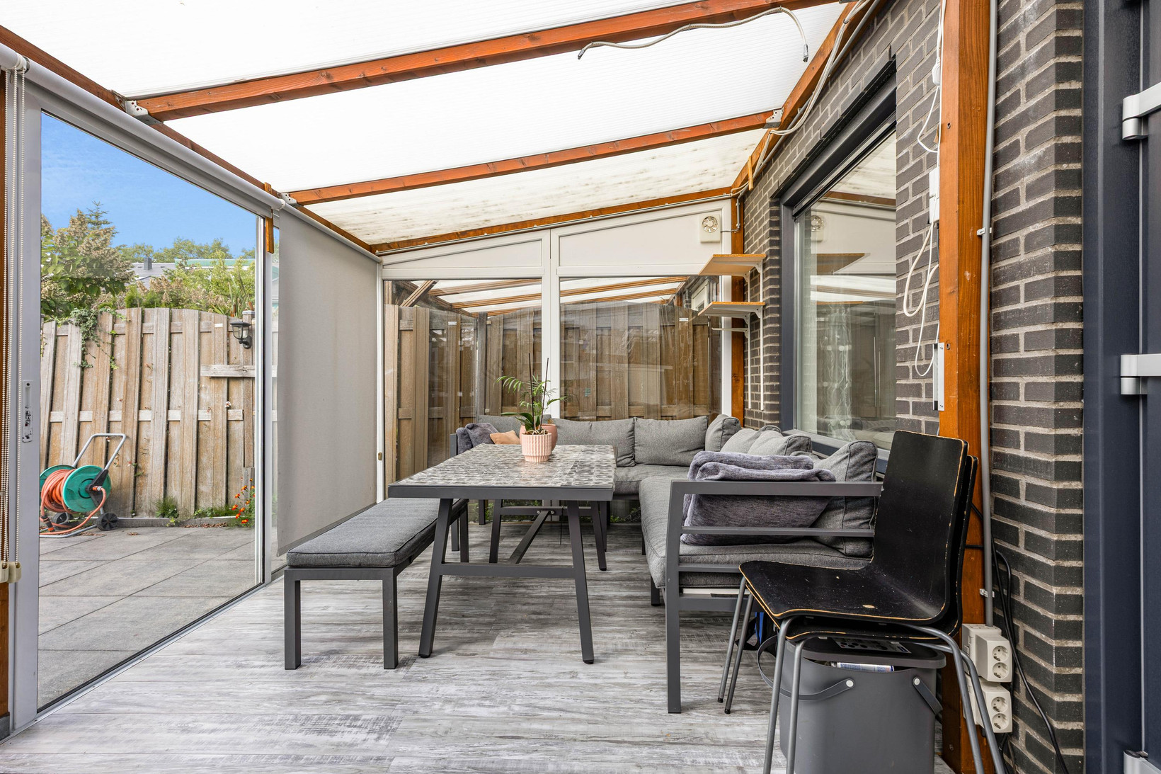 Tussenwoning te koop: Buinerveld 32, Nieuw-Vennep