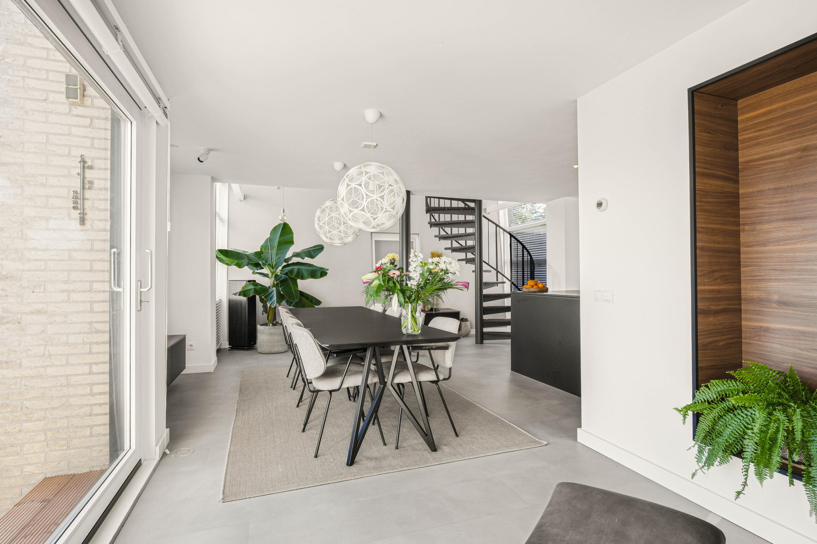 Hoekwoning te koop: Flierveld 1, Nieuw-Vennep