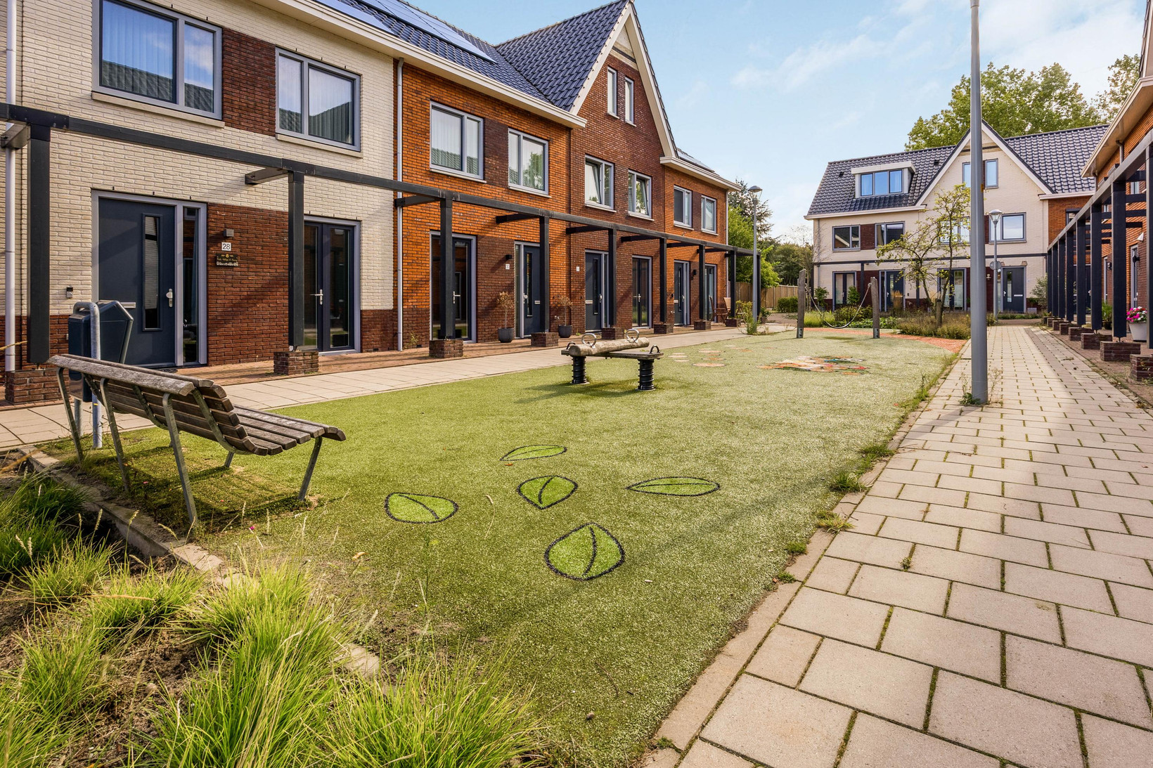Tussenwoning te koop: Kreilerhof 22, Nieuw-Vennep