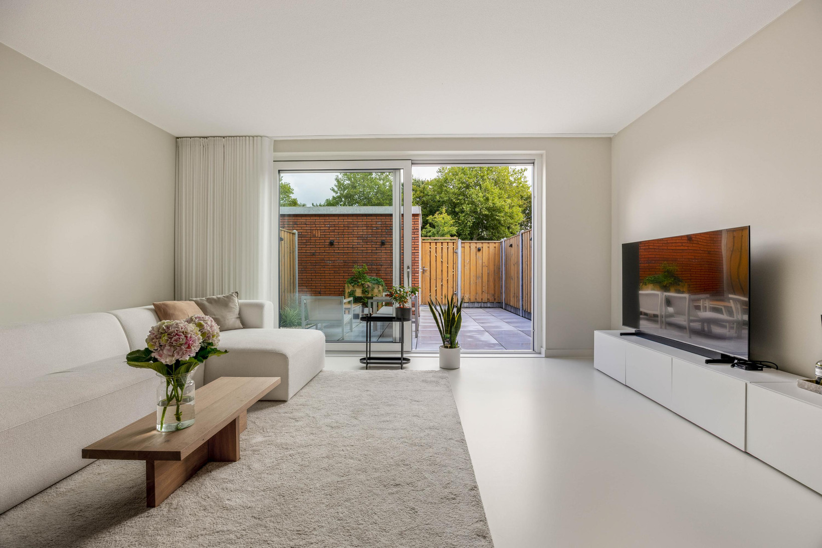 Tussenwoning te koop: Kreilerhof 22, Nieuw-Vennep