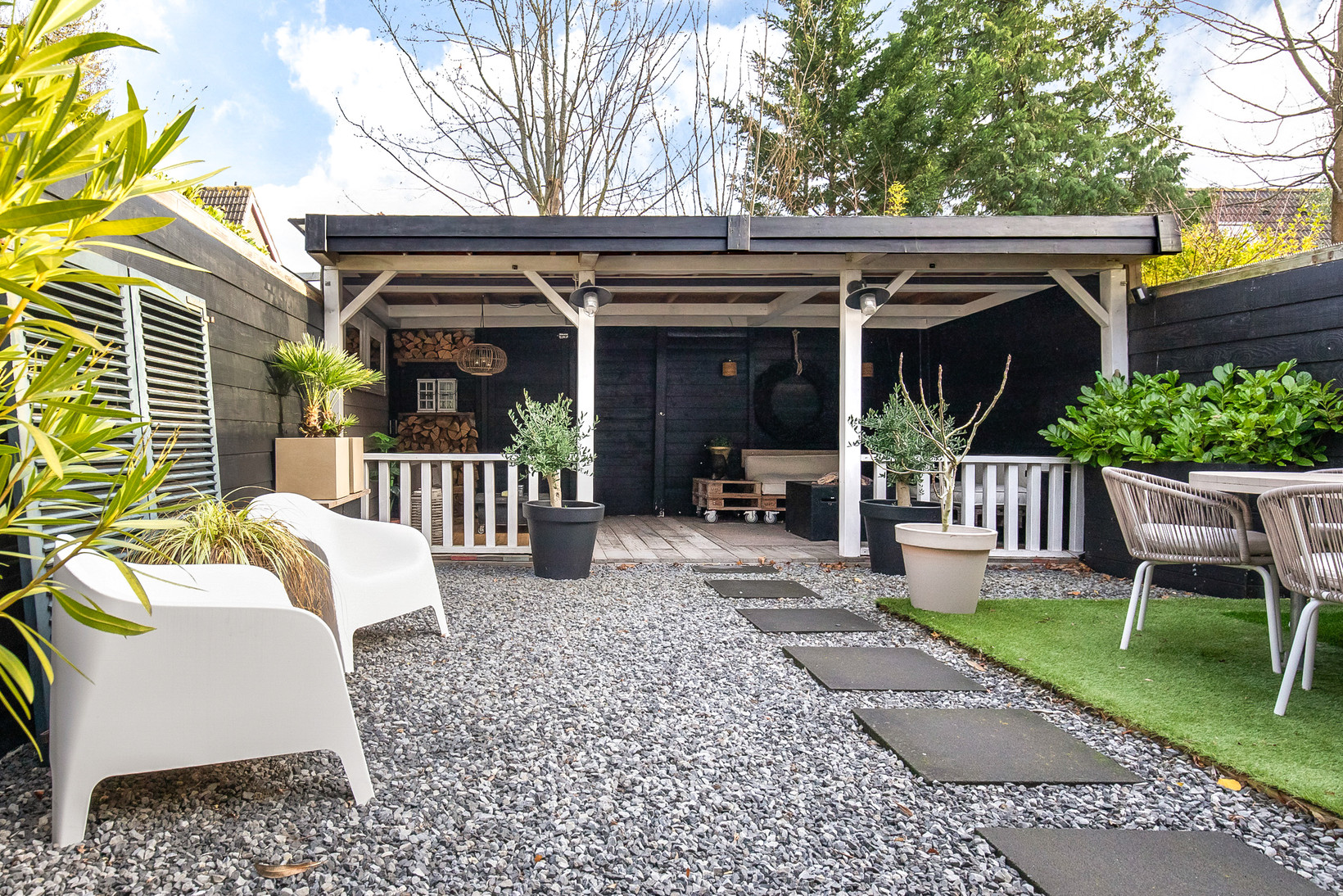 Tussenwoning te koop: Blechtekum 14, Nieuw-Vennep