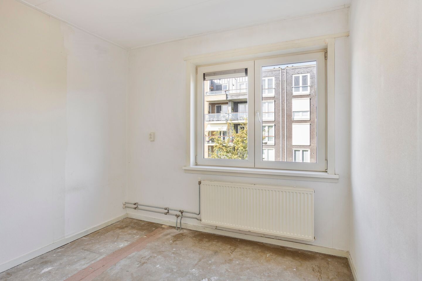 Tussenwoning te koop: Beinsdorpstraat 3, Nieuw-Vennep