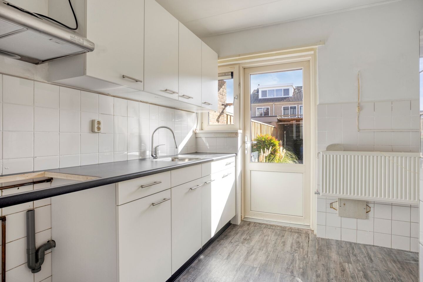 Tussenwoning te koop: Beinsdorpstraat 3, Nieuw-Vennep