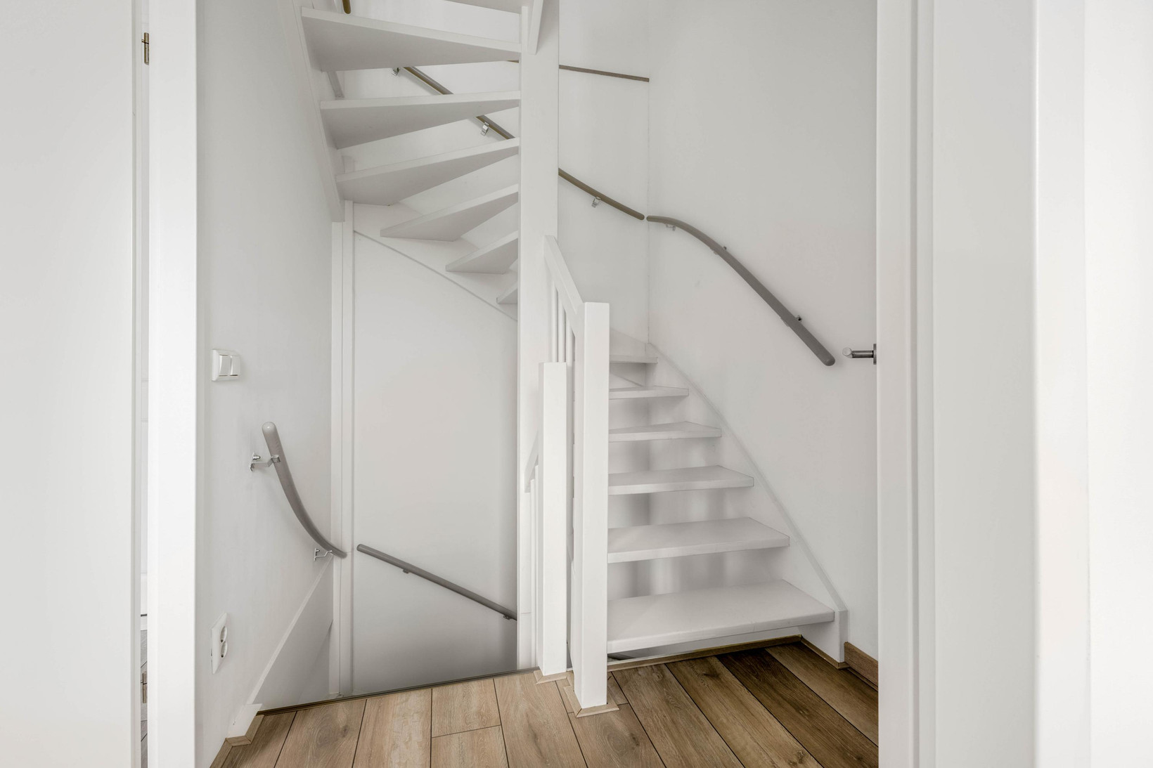 Appartement te koop: Athenelaan 165M, Nieuw-Vennep