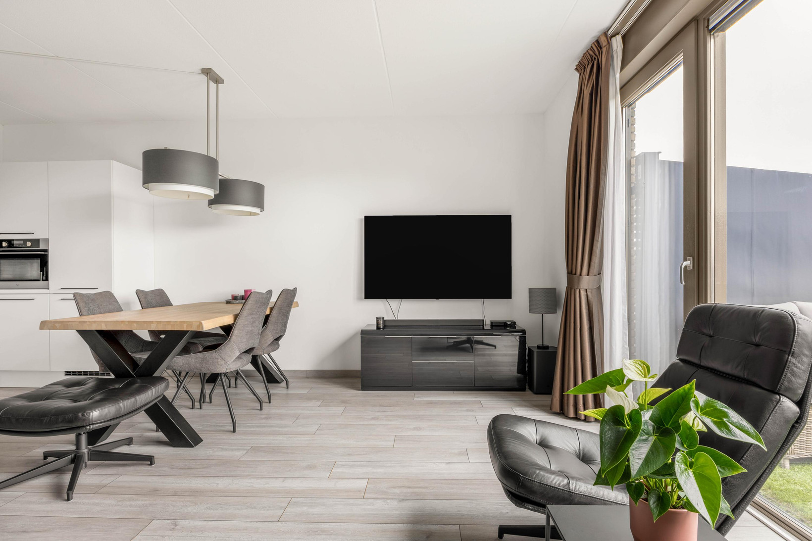 Appartement te koop: Athenelaan 165M, Nieuw-Vennep
